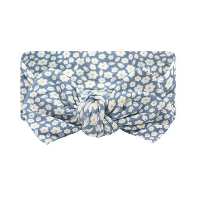 Lou Lou + Co Cable Knit Headband

Dolly